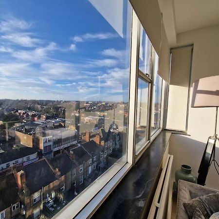Newly Renovated Apartment! ロンドン エクステリア 写真