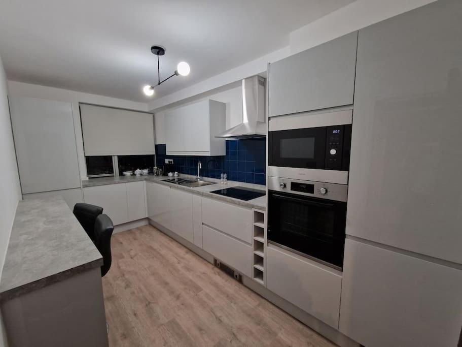 Newly Renovated Apartment! ロンドン エクステリア 写真